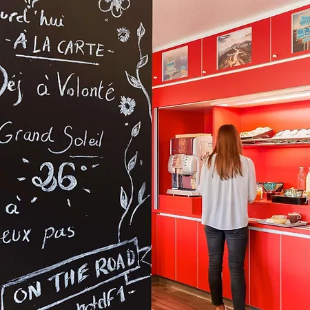 Hotel Hotelf1 Aix En Provence Sainte Victoire Meyreuil